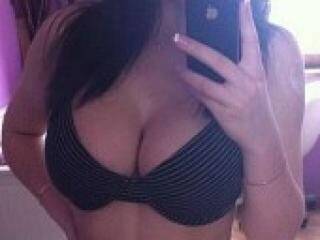 צ'אט וידאו ארוטי liliroses