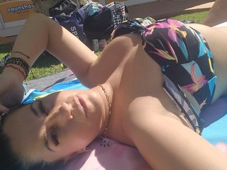 צ'אט וידאו ארוטי JessieJoice90