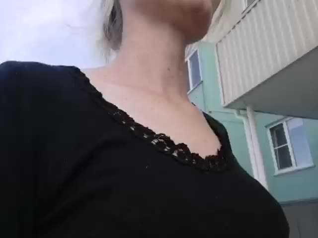 צילומי מסך משודרים Lily44