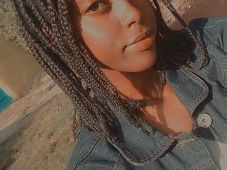 צ'אט וידאו ארוטי LilyRuby