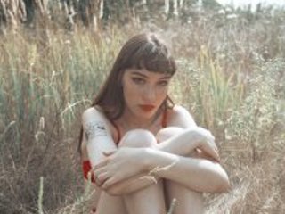 צ'אט וידאו ארוטי LilyWillson