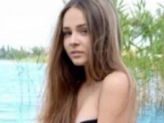 צ'אט וידאו ארוטי linaa433