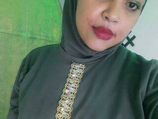 צ'אט וידאו ארוטי LinaFalu