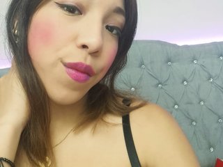 צ'אט וידאו ארוטי LindaObrayan9