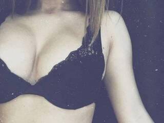 צ'אט וידאו ארוטי lindikiss