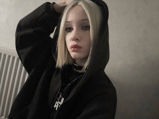 צ'אט וידאו ארוטי LisaaCutie