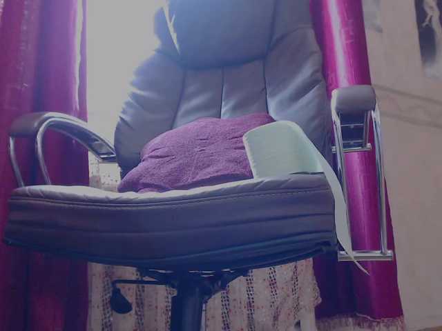 צילומי מסך משודרים LisBlackLady
