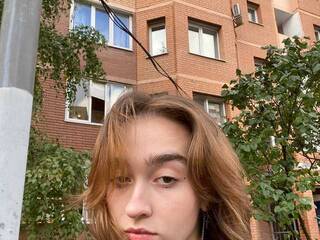 צ'אט וידאו ארוטי LisyReilly