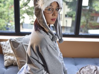 צ'אט וידאו ארוטי littlenewbie