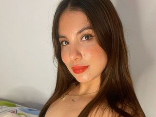 צ'אט וידאו ארוטי littleshydoll