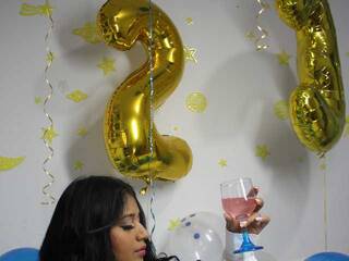 צ'אט וידאו ארוטי littlethalia