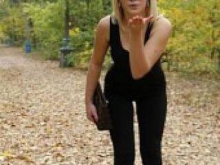 צ'אט וידאו ארוטי lizafoxx