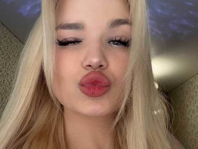 תמונה של הפרופיל LizaTayloo