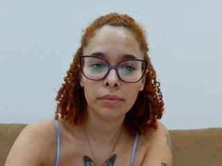 צ'אט וידאו ארוטי queengeek