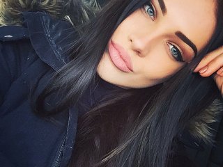 צ'אט וידאו ארוטי Lol27722772