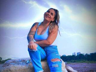 צ'אט וידאו ארוטי lola69c