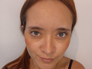 צ'אט וידאו ארוטי lolax2025a