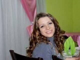 צ'אט וידאו ארוטי lolita67