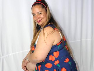 צ'אט וידאו ארוטי Loly47