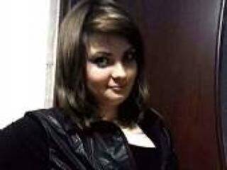 צ'אט וידאו ארוטי LonelyKitty