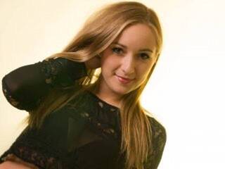 צ'אט וידאו ארוטי LonelyShandy