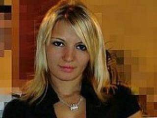 צ'אט וידאו ארוטי looiza