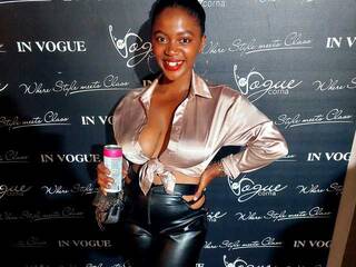 צ'אט וידאו ארוטי LootLove696