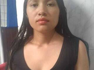 צ'אט וידאו ארוטי Lorefreya