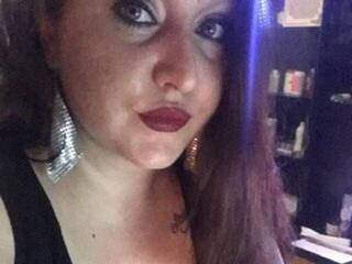 צ'אט וידאו ארוטי Lorelay69