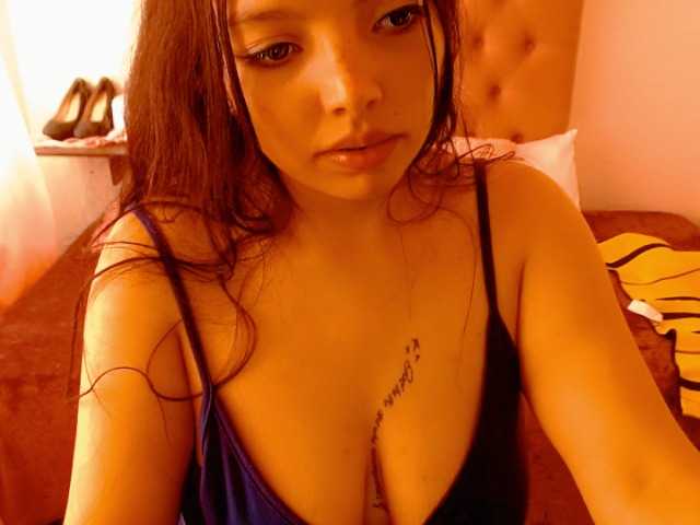 צילומי מסך משודרים loren44tits