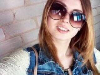 צ'אט וידאו ארוטי loren773