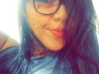 צ'אט וידאו ארוטי LorenseJones