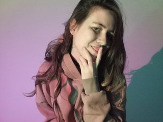 צ'אט וידאו ארוטי LorrieRingham