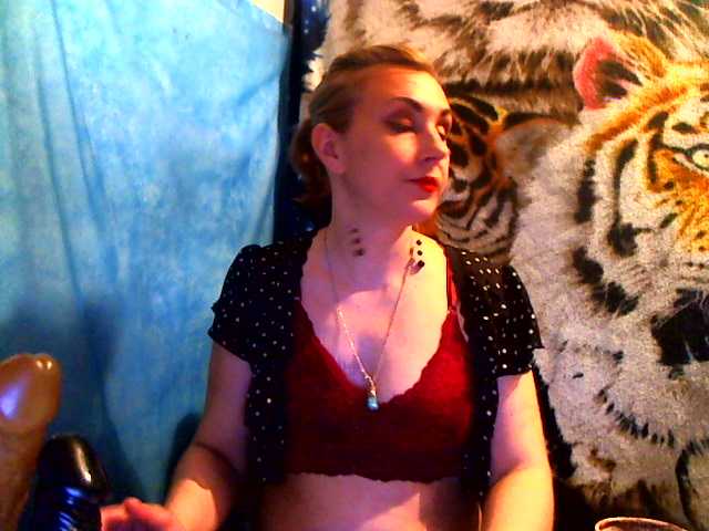 צילומי מסך משודרים Lorushka