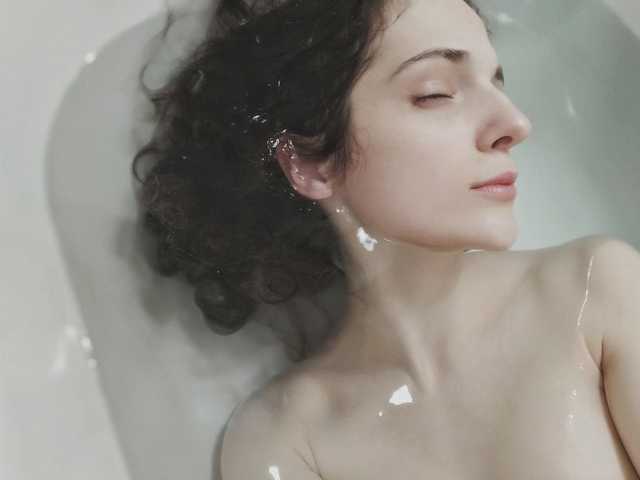 תמונה של הפרופיל loveartalice
