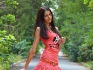 צ'אט וידאו ארוטי lovelov155