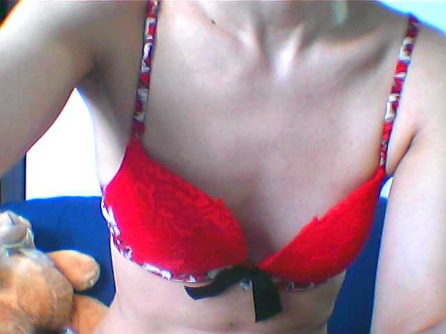 צילומי מסך משודרים LovelyBlond