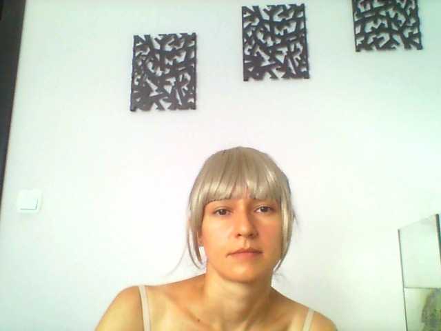 צילומי מסך משודרים LovelyBlond