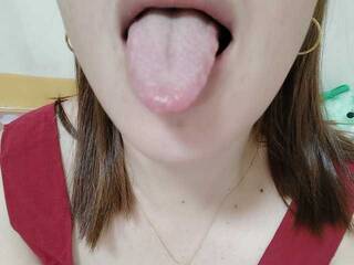 צ'אט וידאו ארוטי Rynna