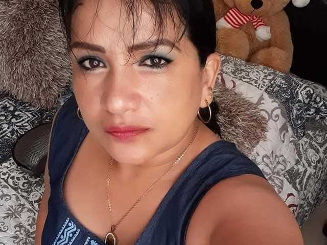 תמונה של הפרופיל Luciana_