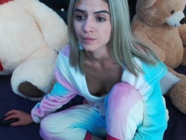 צילומי מסך משודרים lucycelest