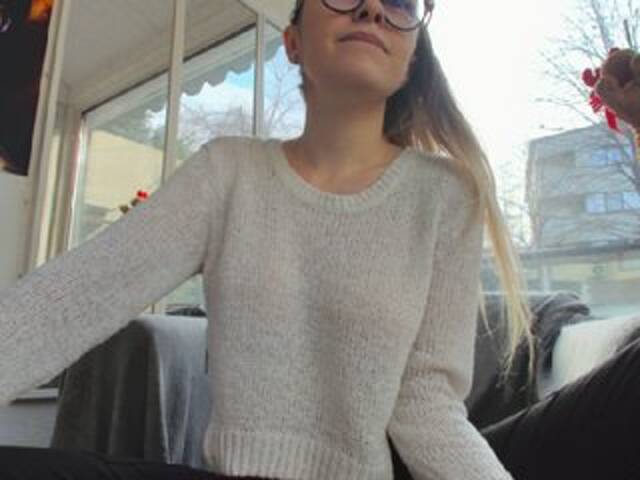 צילומי מסך משודרים lucydevlin