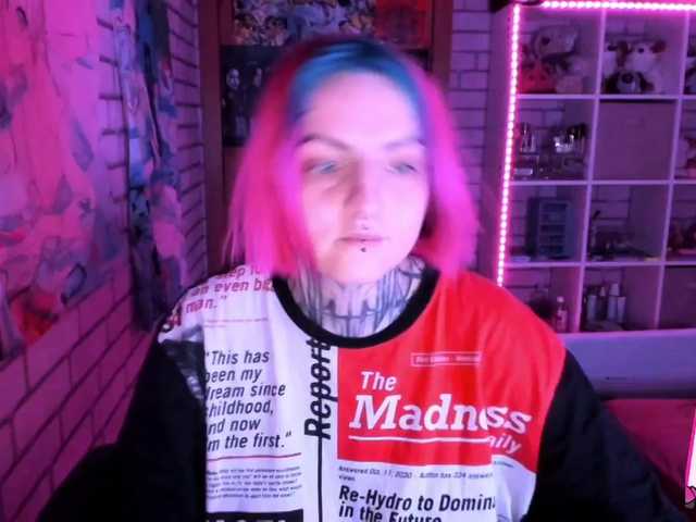 צילומי מסך משודרים LucyElfen