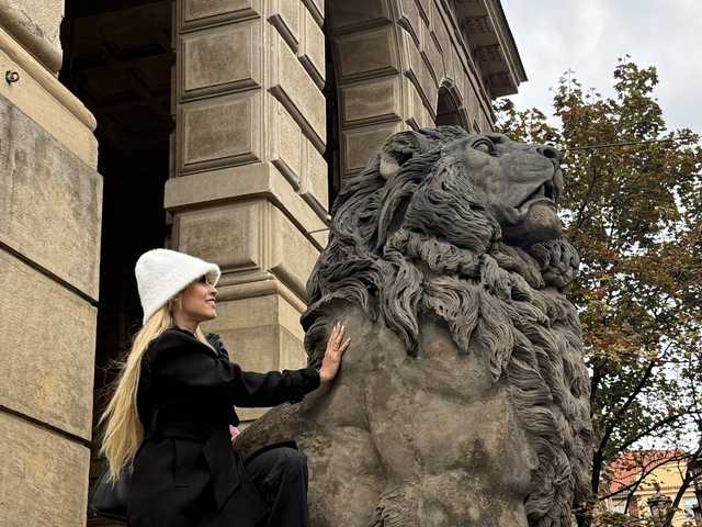 תמונה של הפרופיל LucyRouse