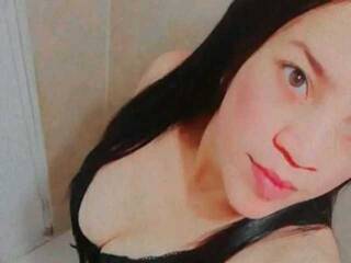 צ'אט וידאו ארוטי LucyMarquez