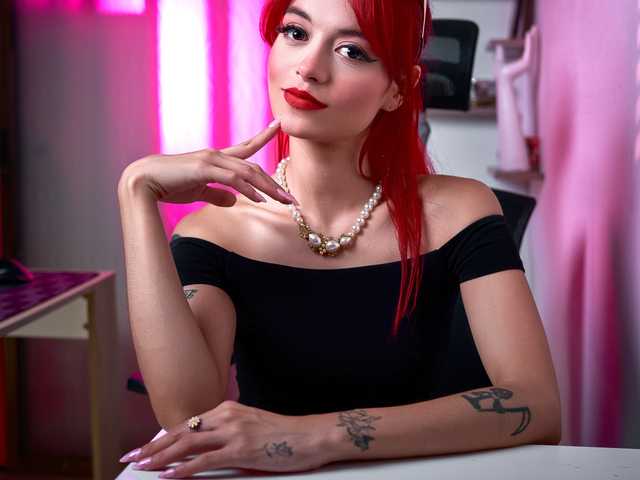 תמונה של הפרופיל LUCY_MILLER