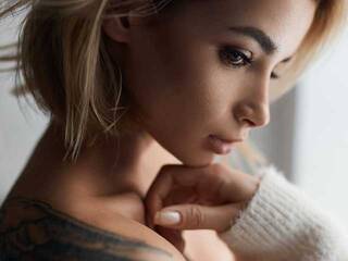 צ'אט וידאו ארוטי lucymorrison