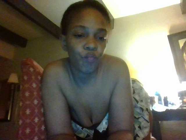 צילומי מסך משודרים Luicy