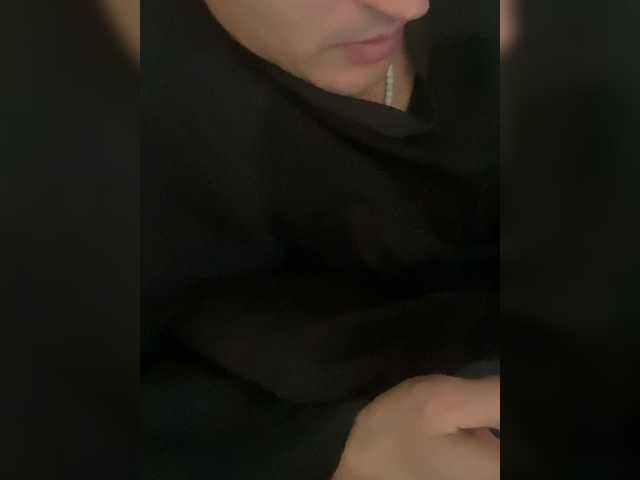 צילומי מסך משודרים lukebransonxxx1