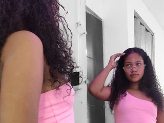 צ'אט וידאו ארוטי Luna-horny-1